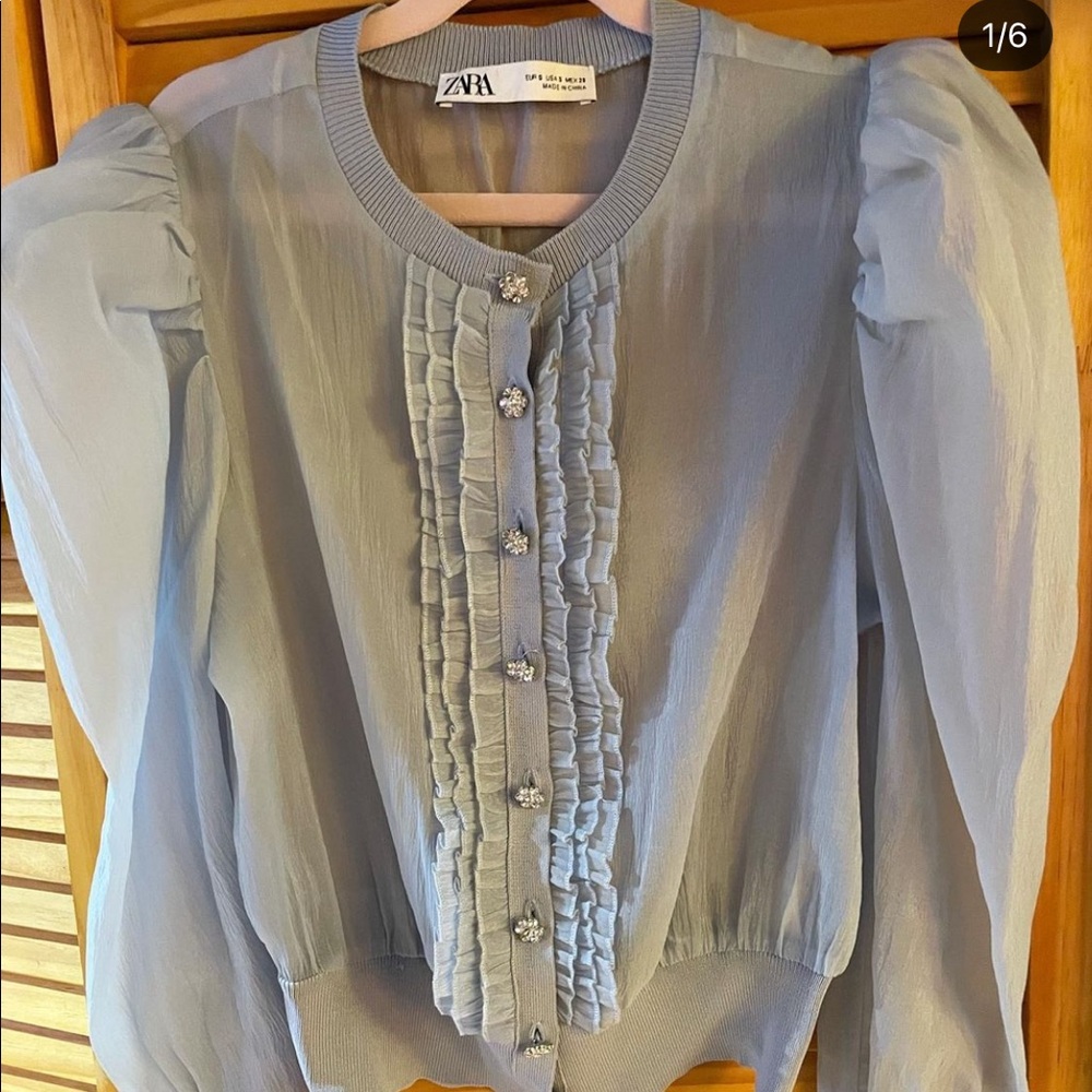 Zara blouse. Never used. Button down.